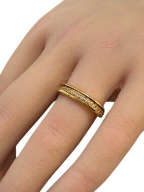 Vintage Ring Square Gold Toned Size 7 Rhinestone Encrusted Womens